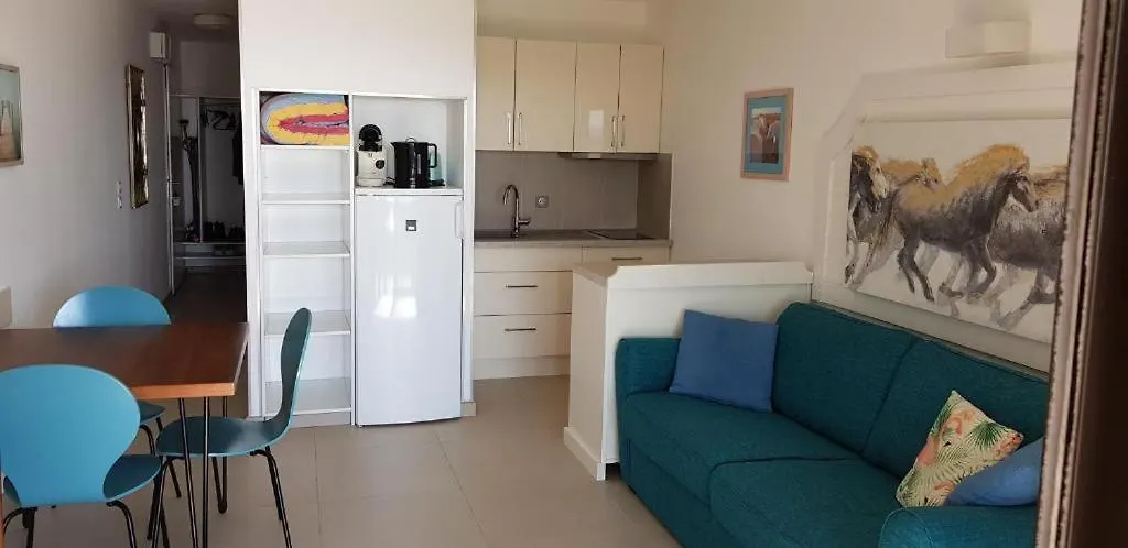 Appartement Front De Mer Avec Vue Et Acces Plage, Saintes-Maries-De-La-Mer 0*,